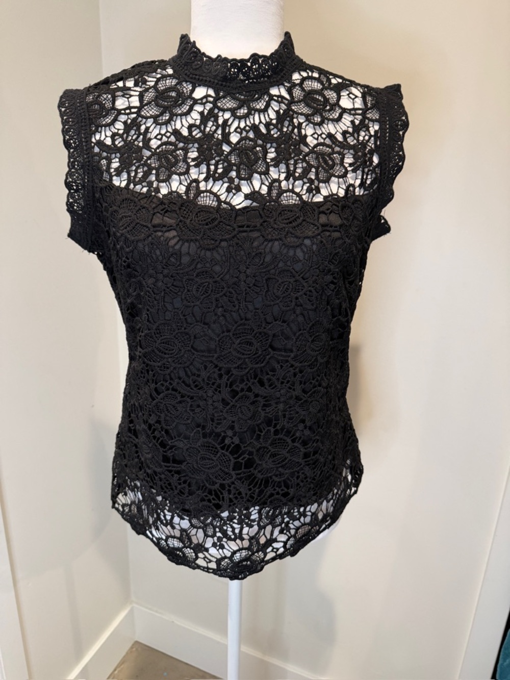 Nanette Lepore Black Floral Crochet Lace Blouse